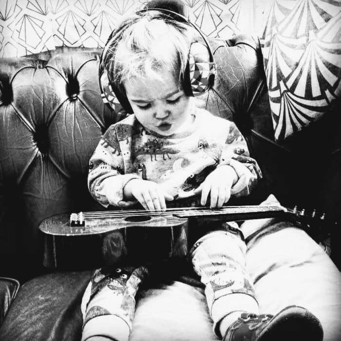 76 EB017 C39054320 BE1 C940 B69 CFF45 A 2