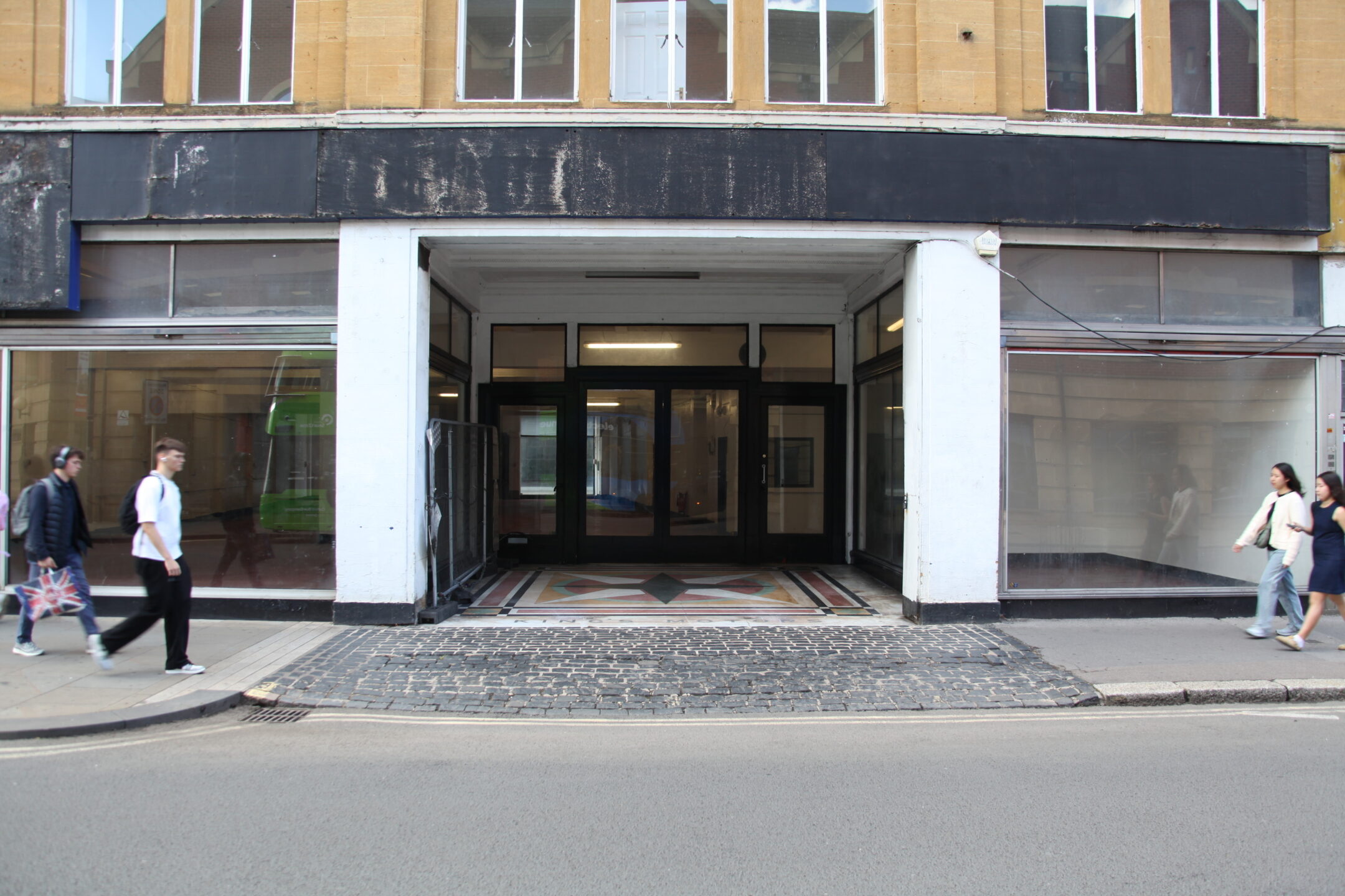 Late opening at DEPOT