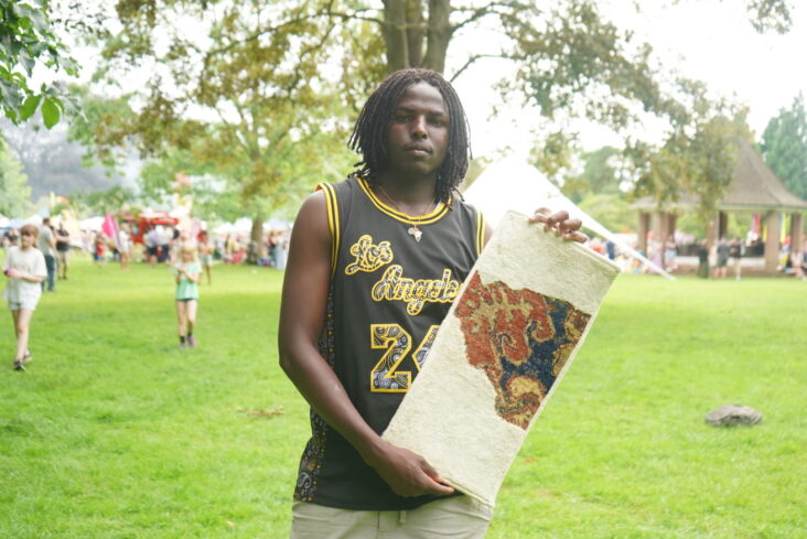 Culture Club Volunteer with Fragment 87